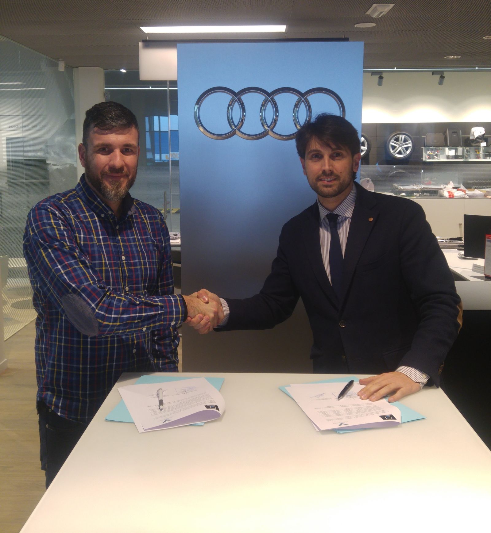 Vera Import, patrocinador principal del Bikestore Team para la temporada 2018