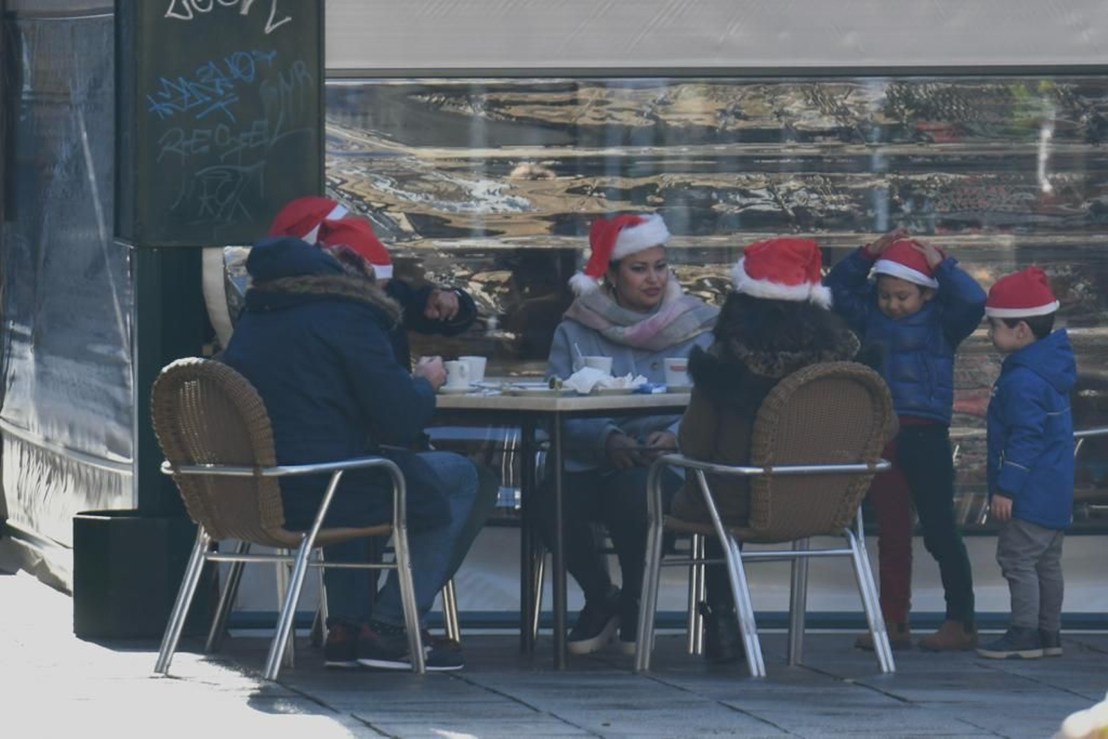Así se prepara Granada para la cena de Nochebuena másespecial