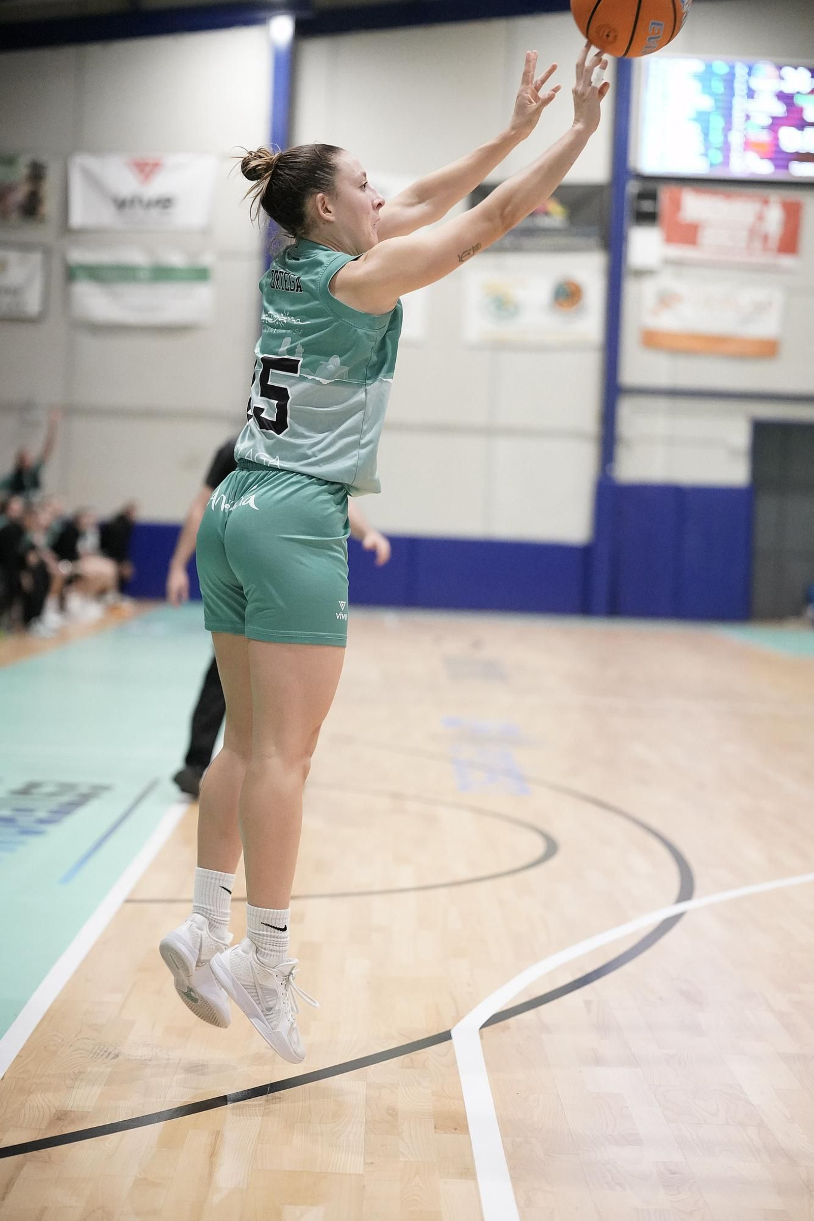 CAB Estepona-Gernika: La versión B no vale para competir (70-86)