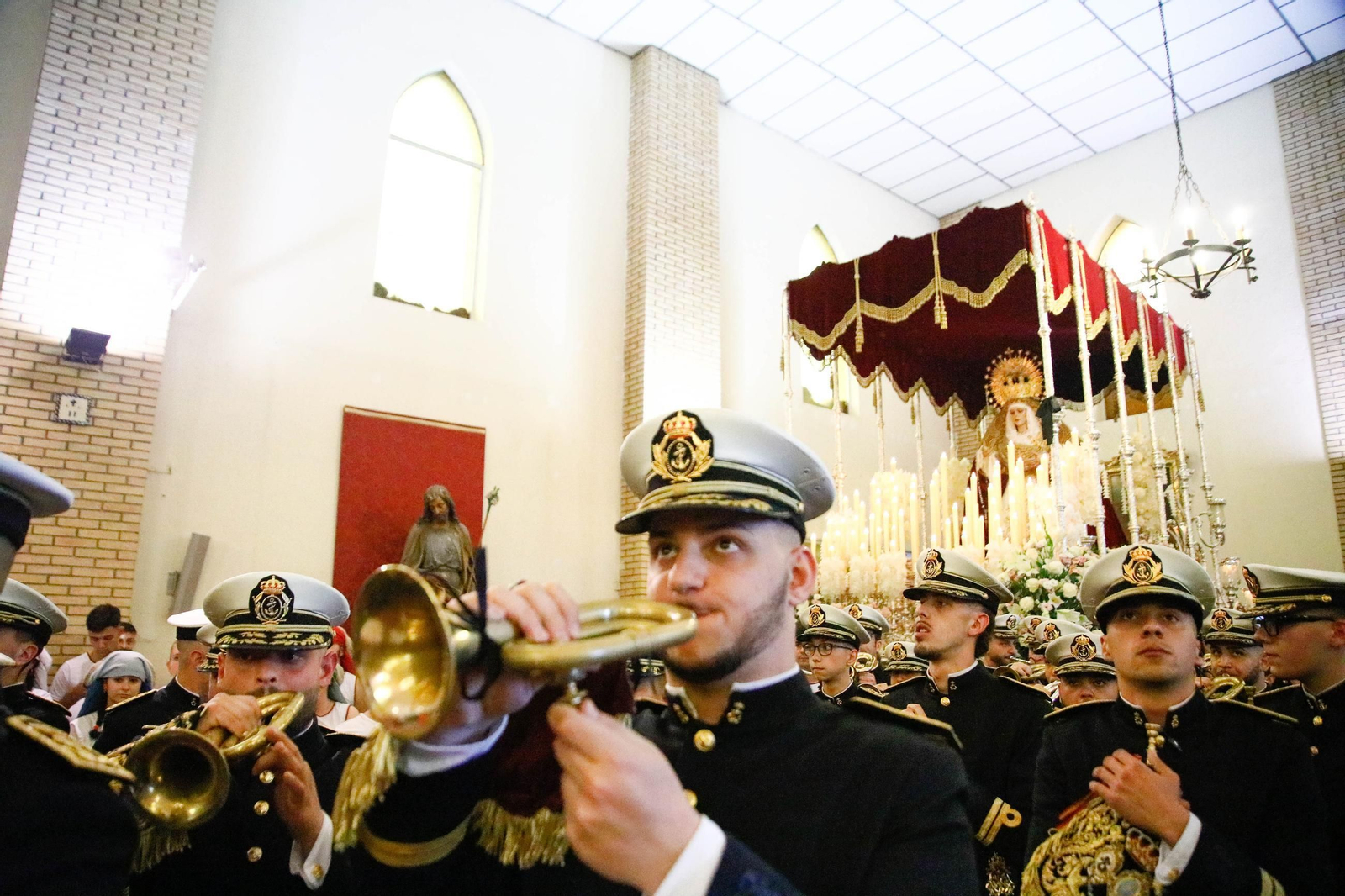 La procesión de la Unidad de la Semana Santa de Almería 2025, en imágenes