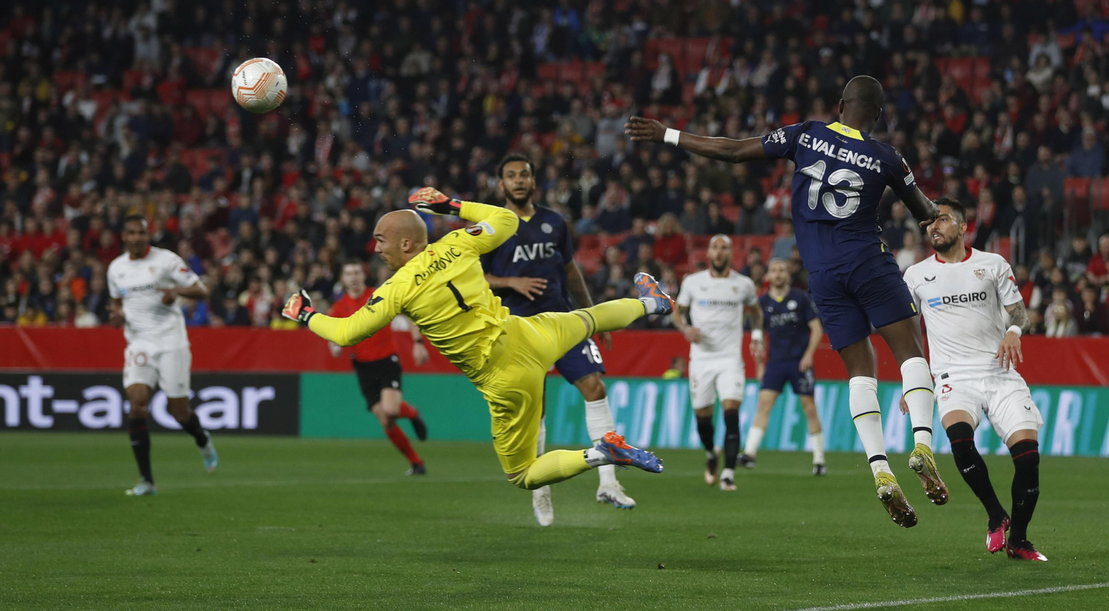 Las imágenes del Sevilla - Fenerbahçe