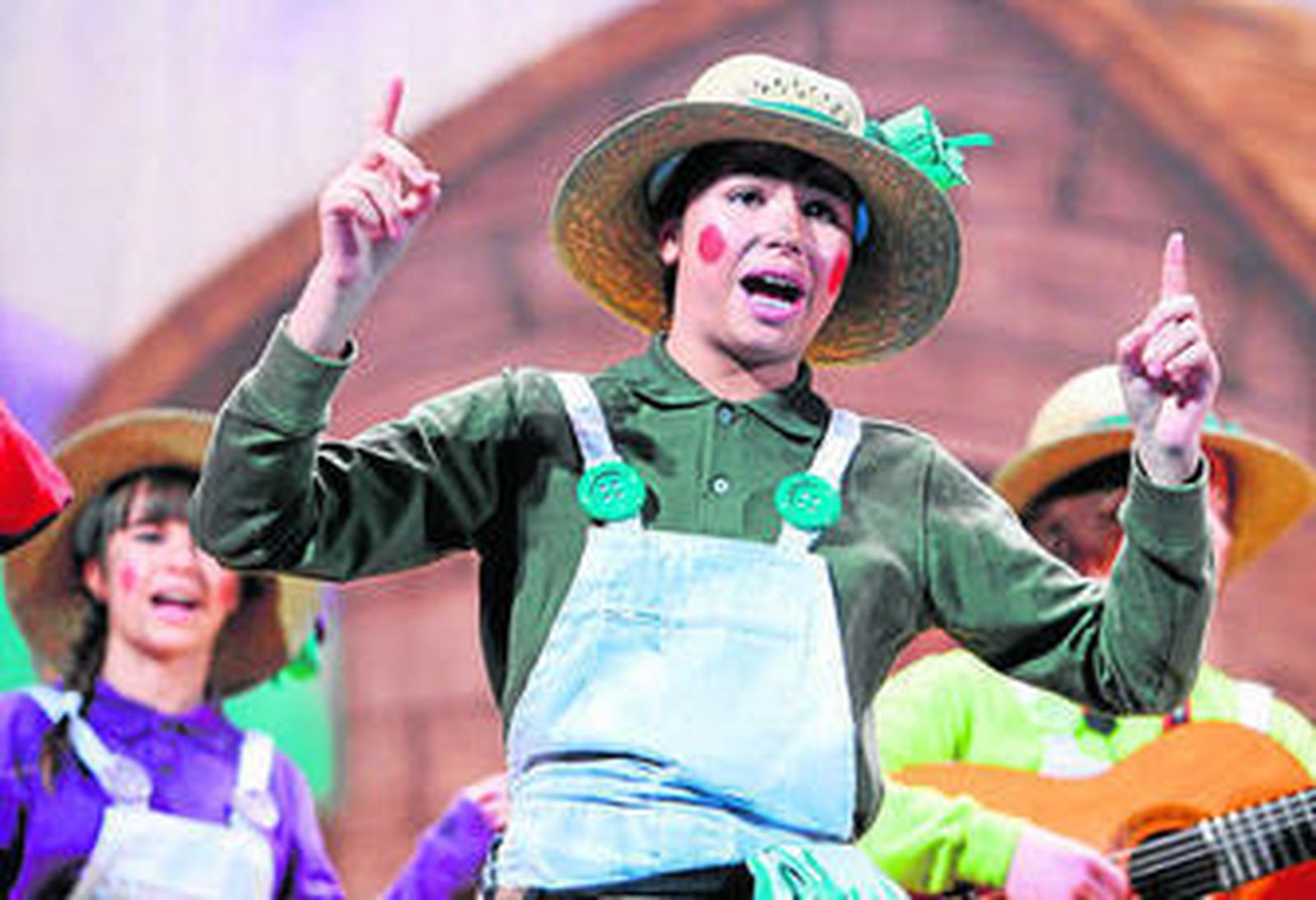 La comparsa 'La hortelana', que abrió la Final.