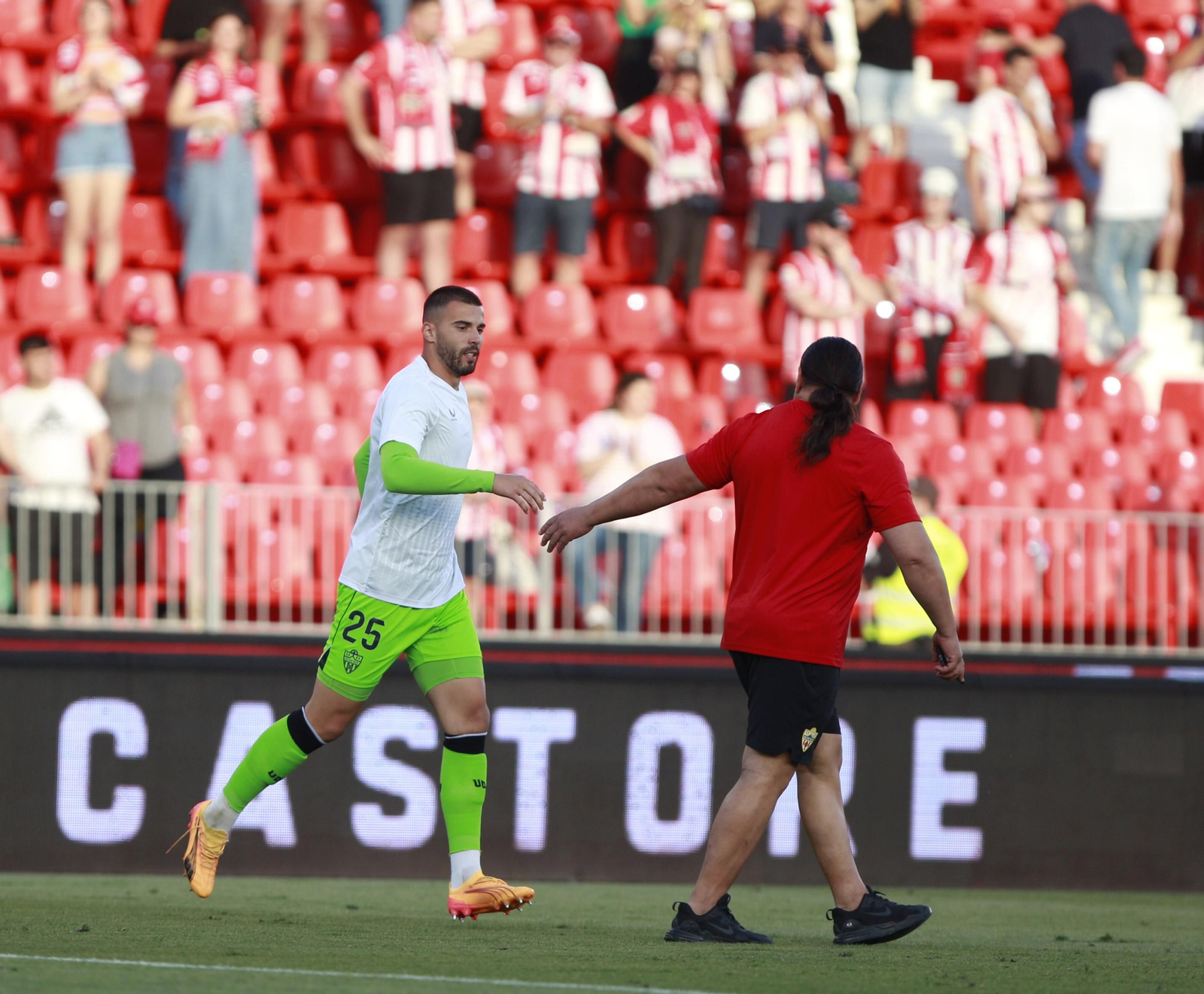 Imágenes de la gran victoria del Almería ante el Cádiz por 6 a 1