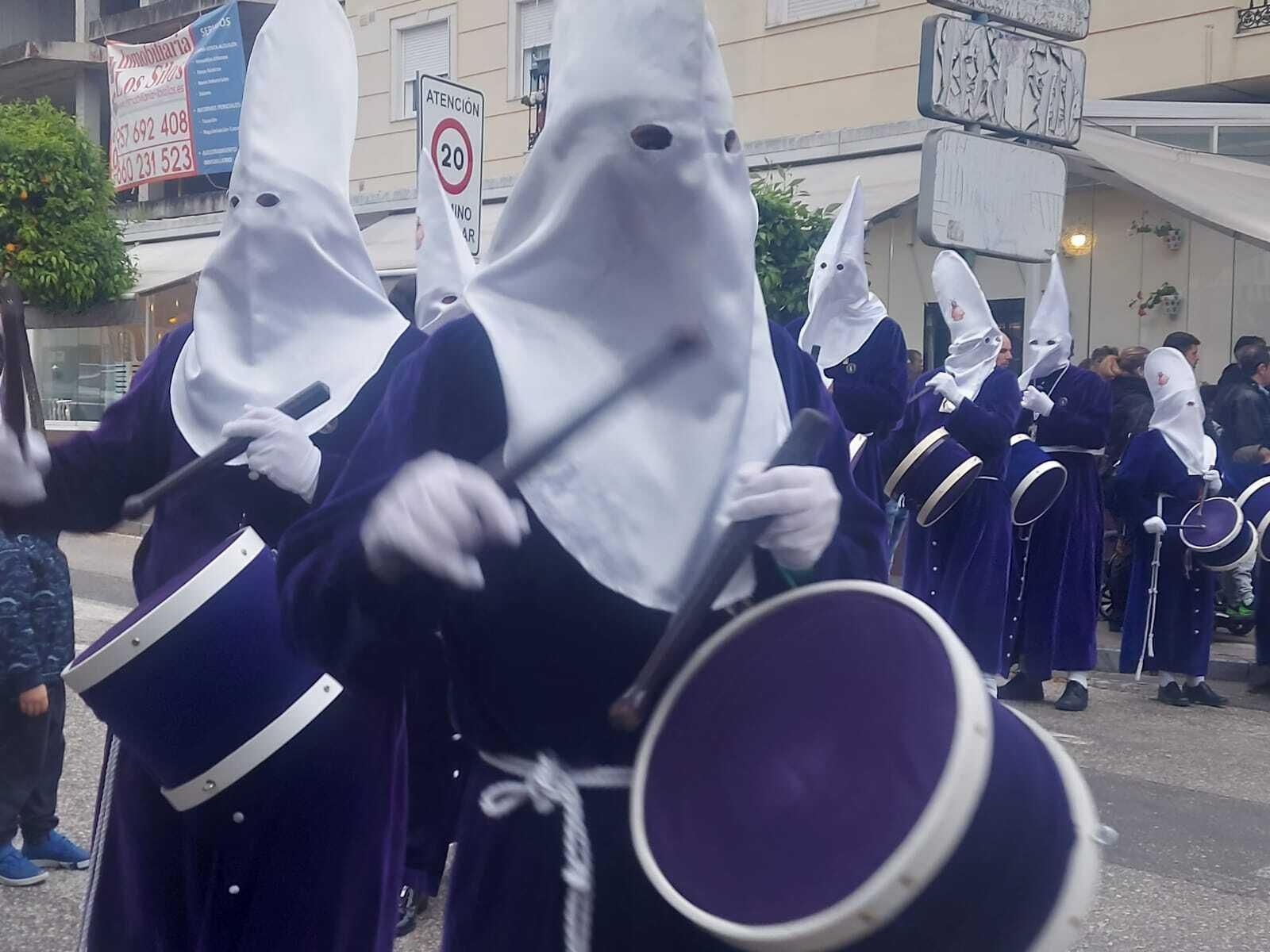 Martes Santo en Baena: El miserere de Jesús del Huerto y San Diego desafía a la lluvia, en imágenes