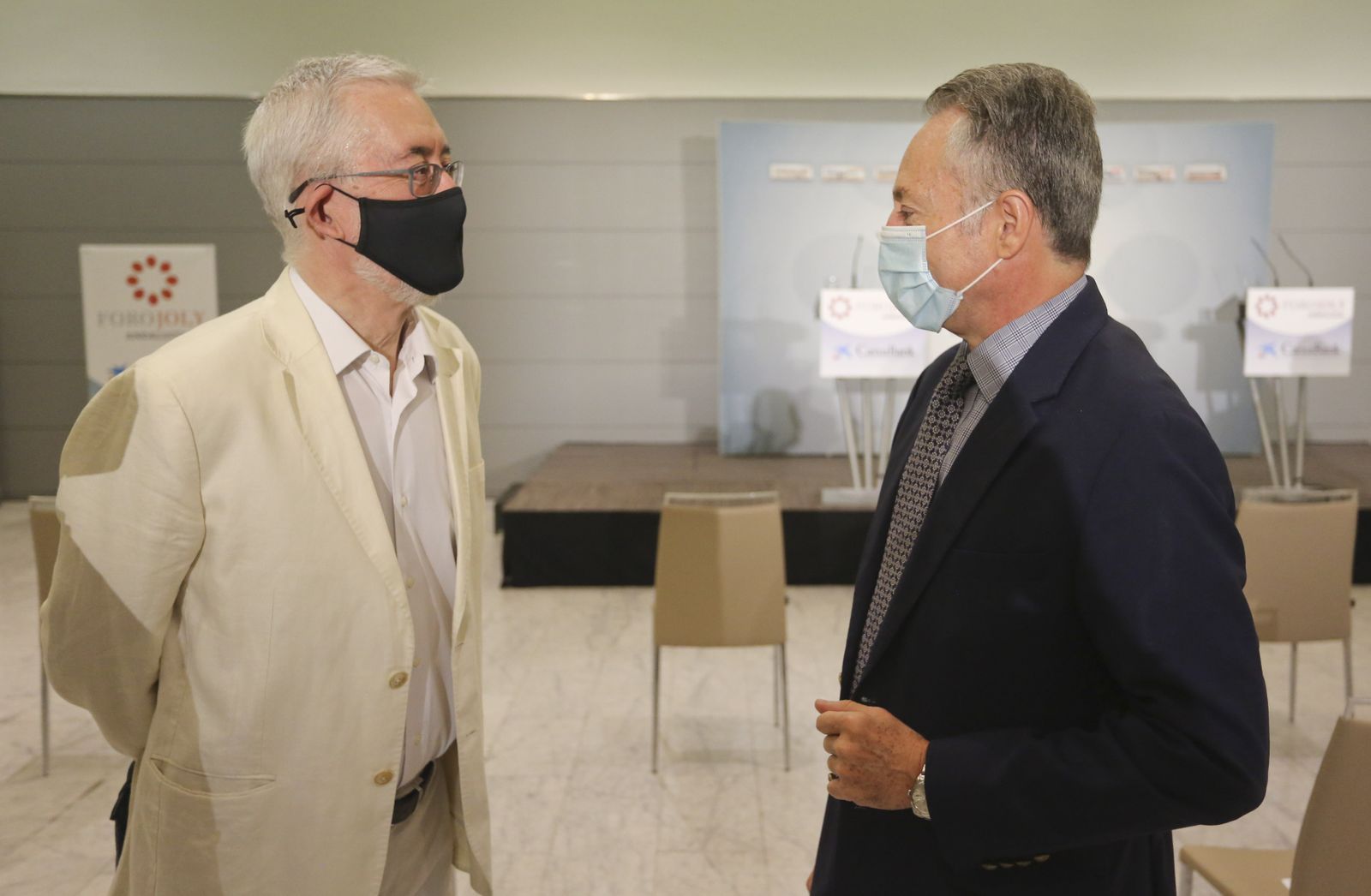 Fotos del Foro Joly con el economista José Carlos Díez