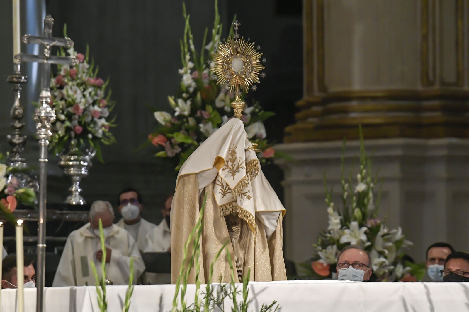 Fotos: la celebración del Corpus Christi 2021 en la Catedral de Granada