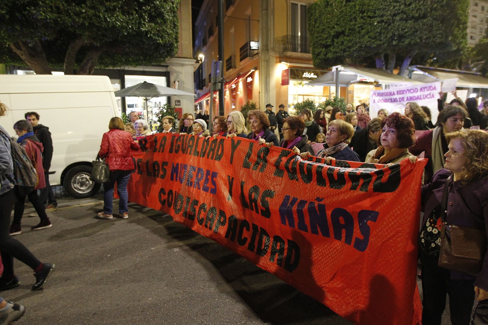 Manifestación Día Mundial contra la Violencia de Género. Almería