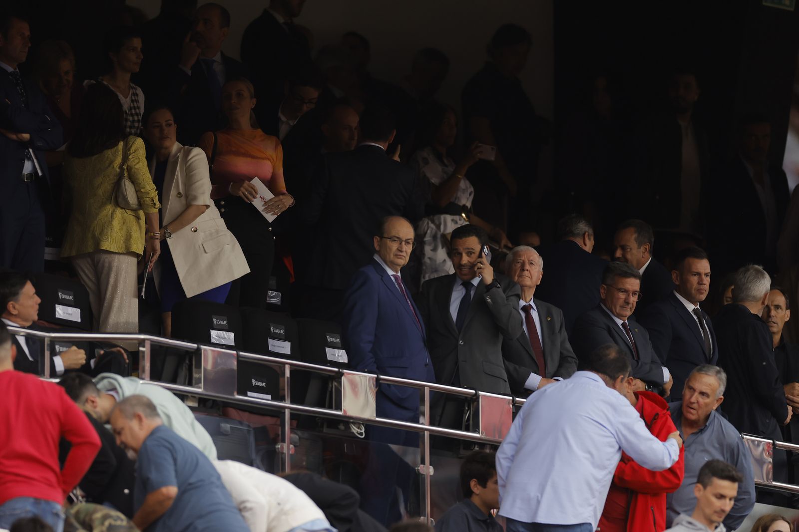 Búscate en las fotos del Sevilla-Madrid