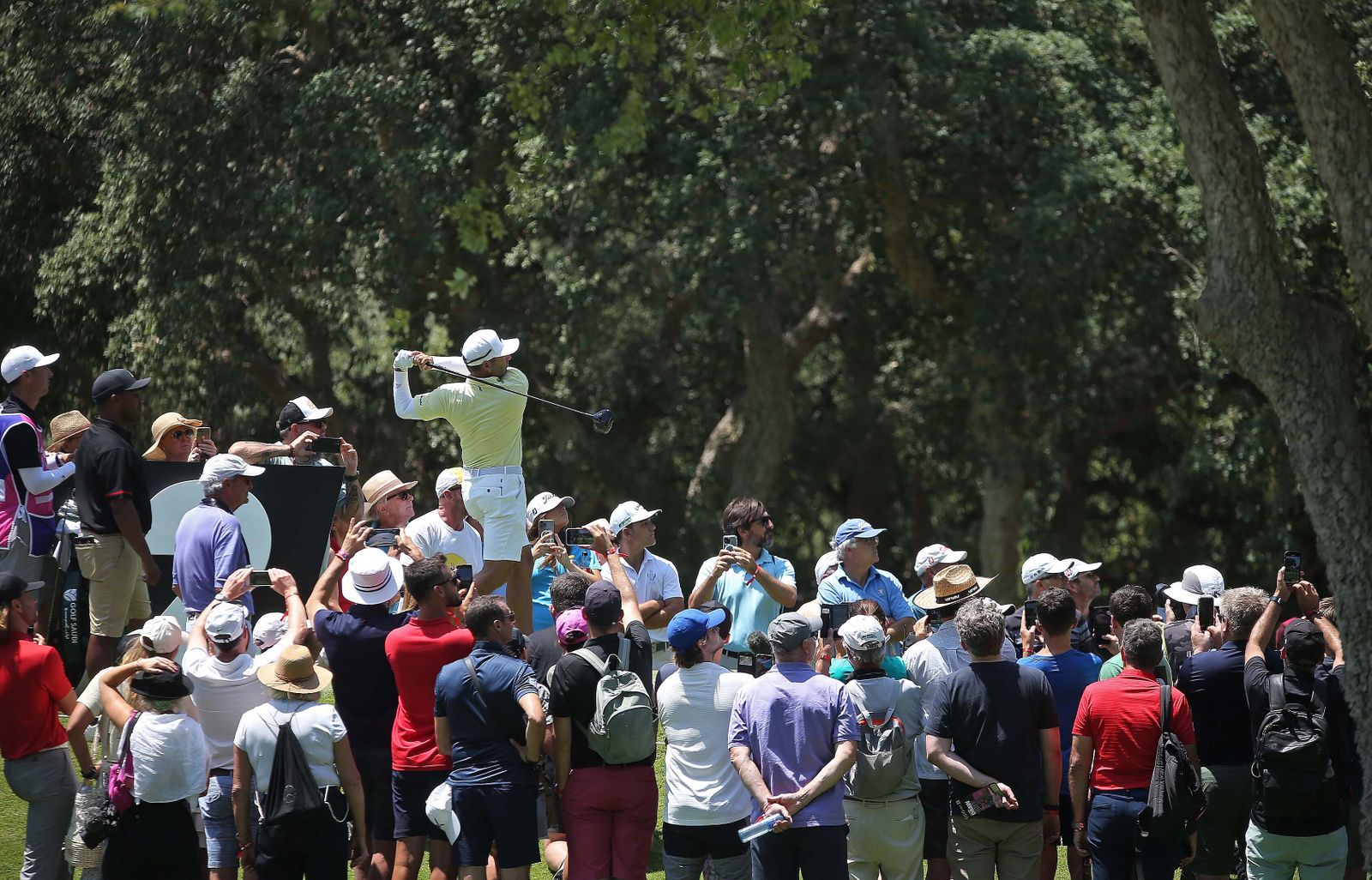 Fotos de la primera jornada del LIV Golf Andalucía 2023 en Valderrama