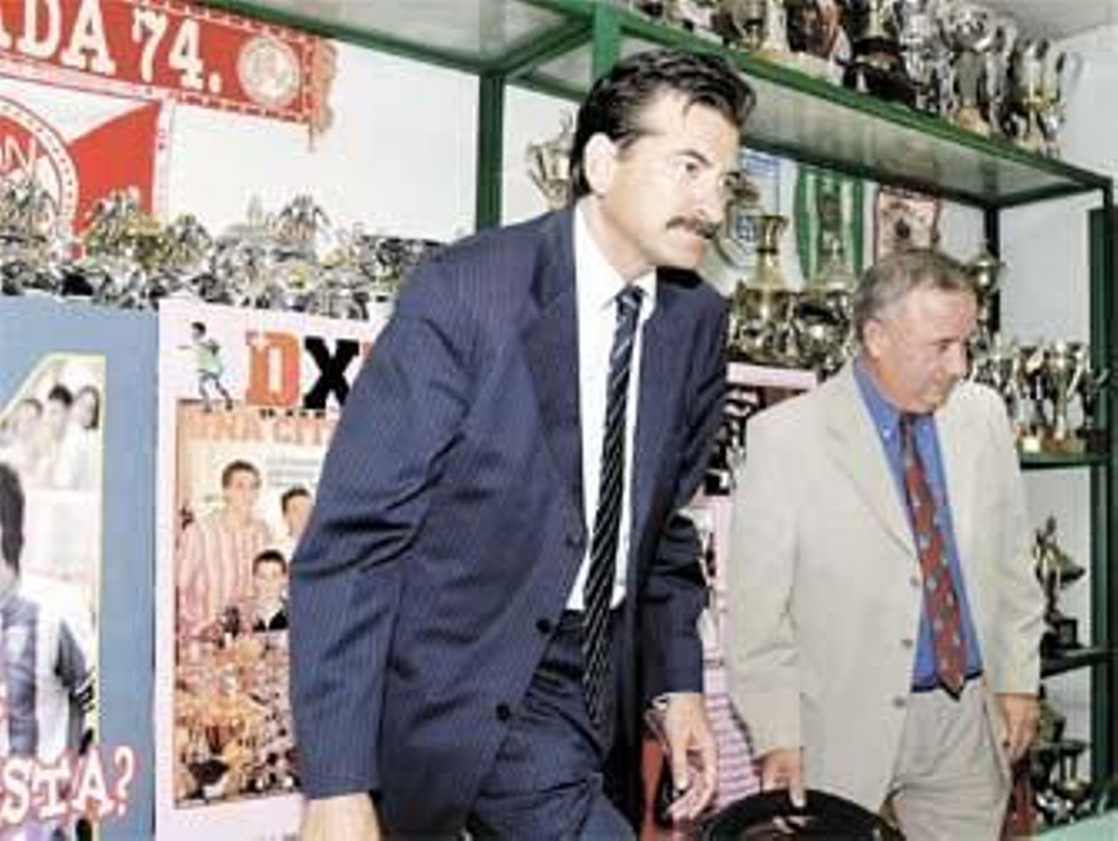 El vicepresidente del Granada 74 se declara "en conflicto" con el club