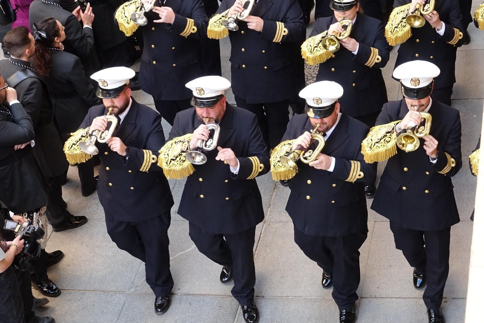 Las fotos de la Paloma, en el Miércoles Santo de Málaga