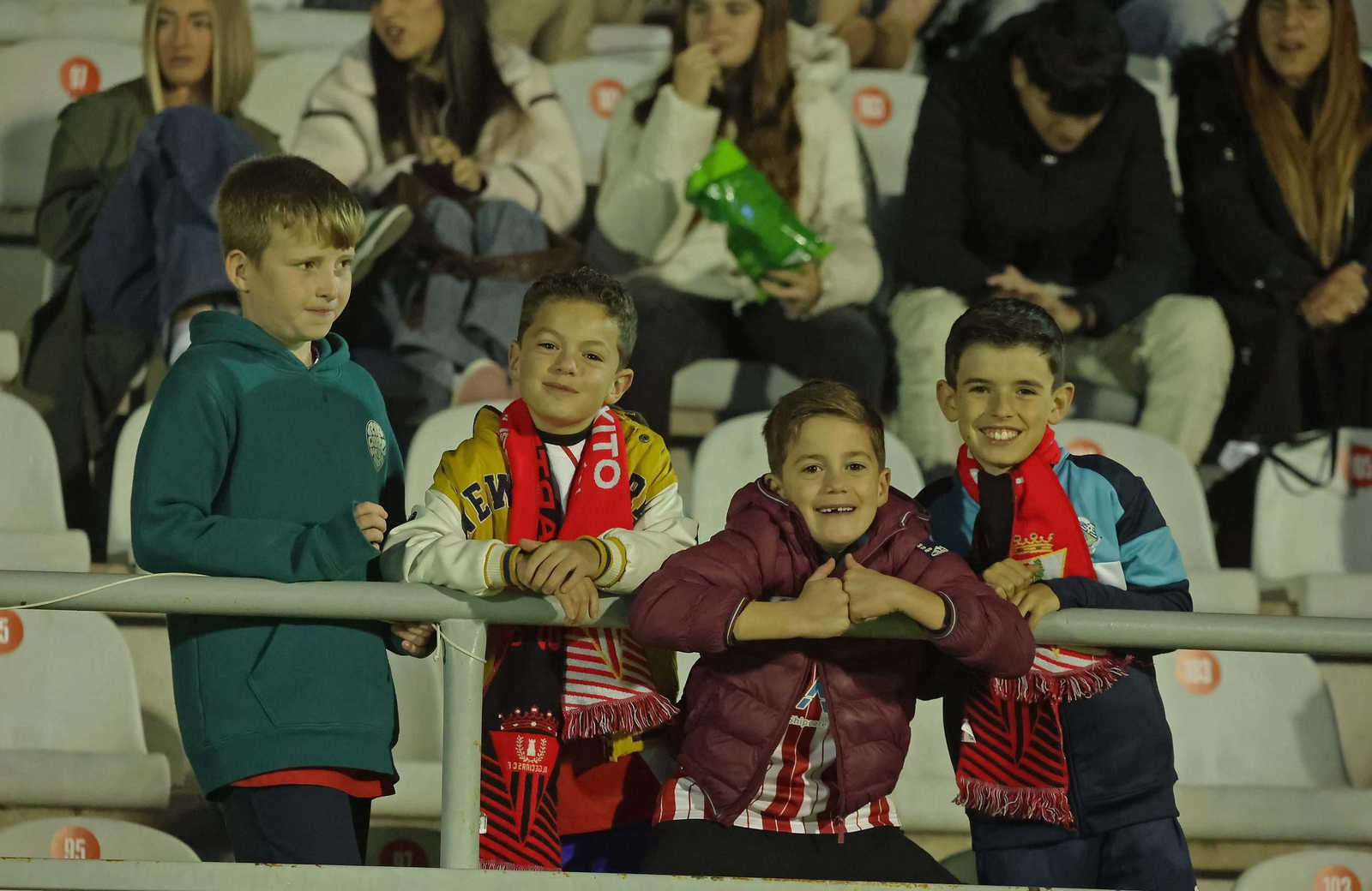 Búscate en el Nuevo Mirador durante el Algeciras - Yeclano