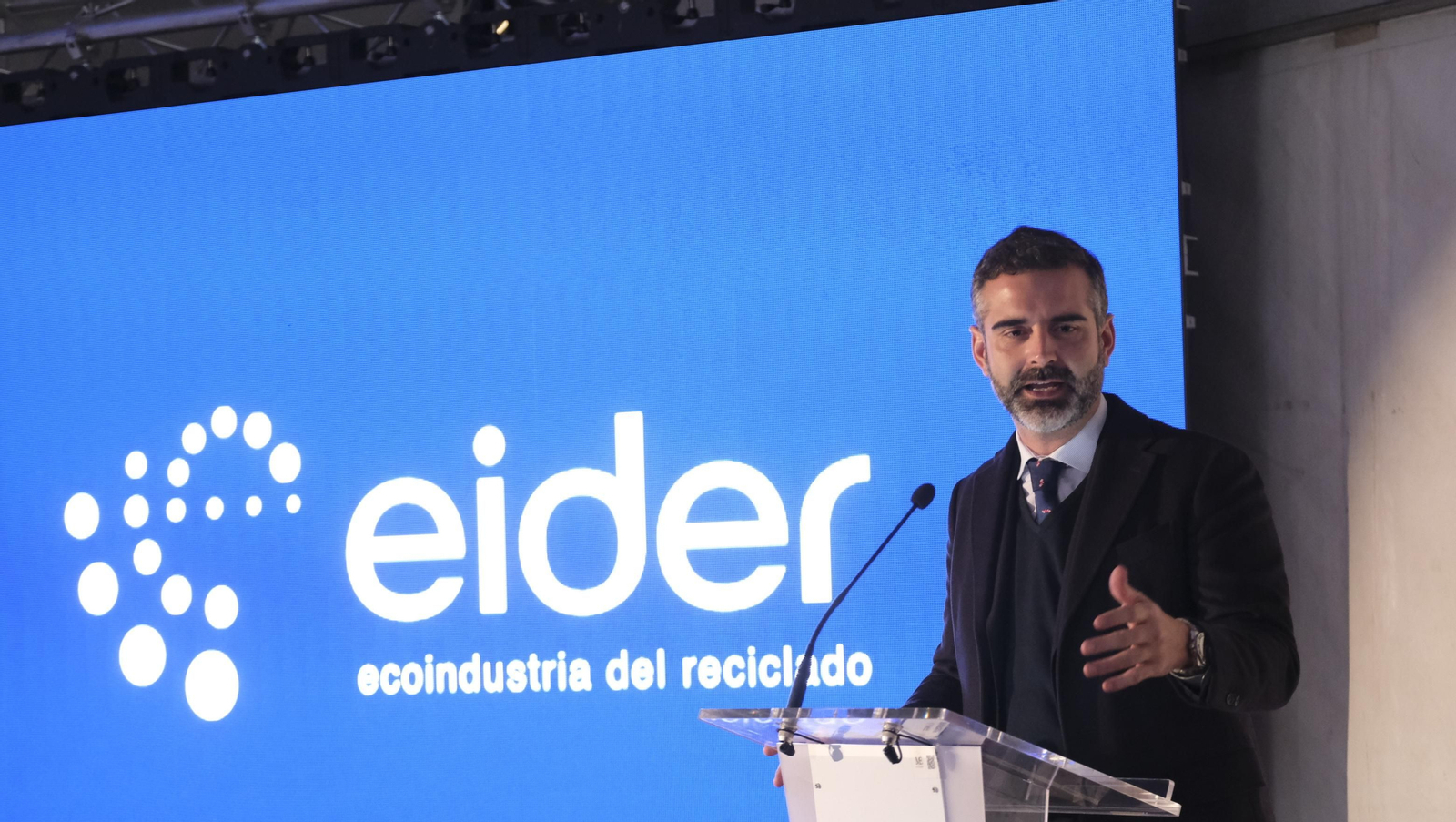 Imágenes de la inauguración de la planta de reciclado de residuos, en Gádor