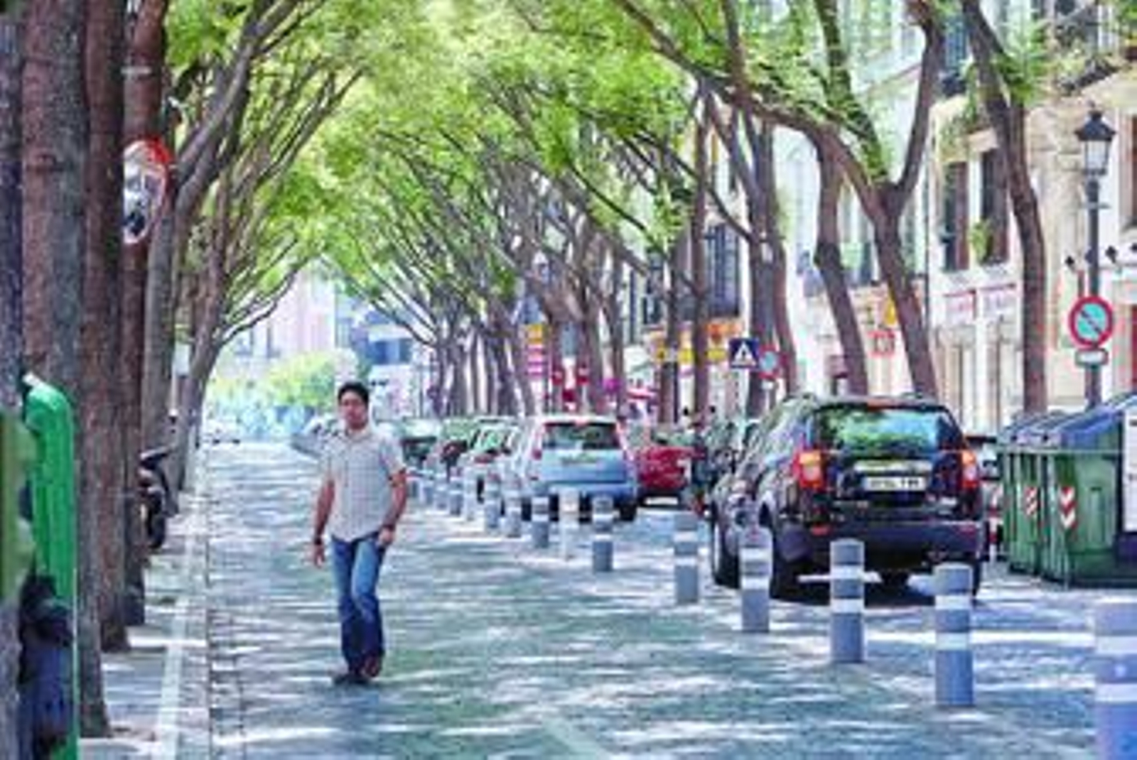 Imagen que presenta la calle Porvera, a la espera de que se acometan los cambios en el tráfico.