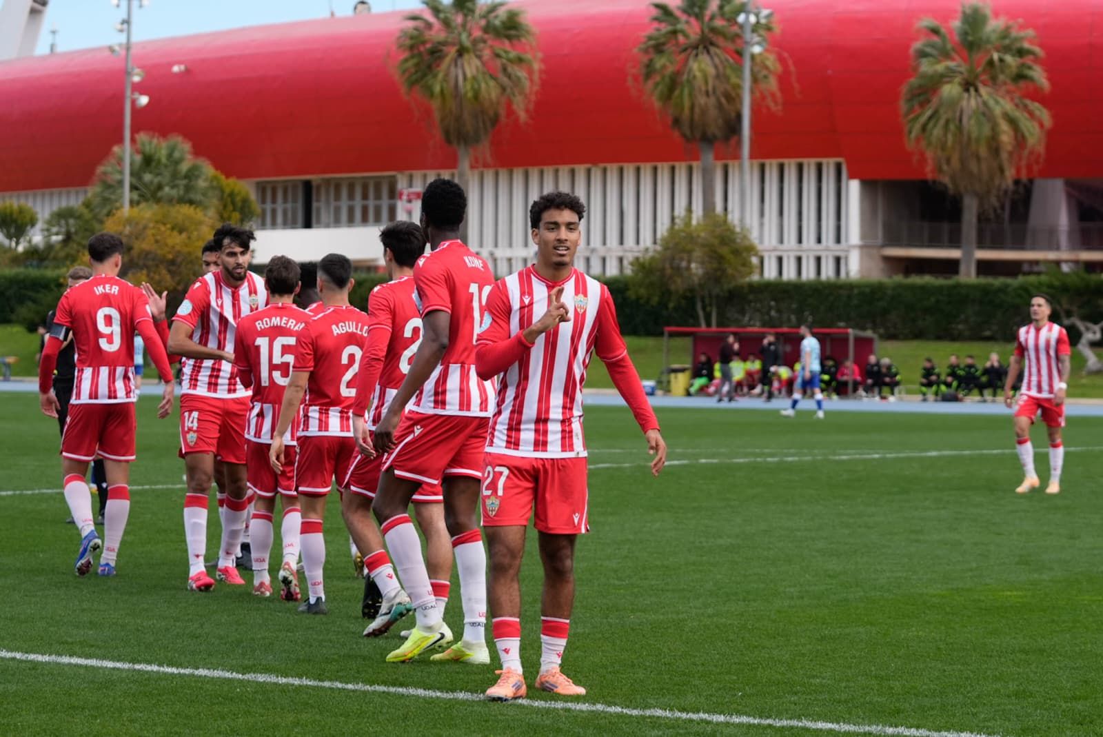 Houssam celebra su gol con el que adelantaba a los rojiblancos en el duelo de filiales.