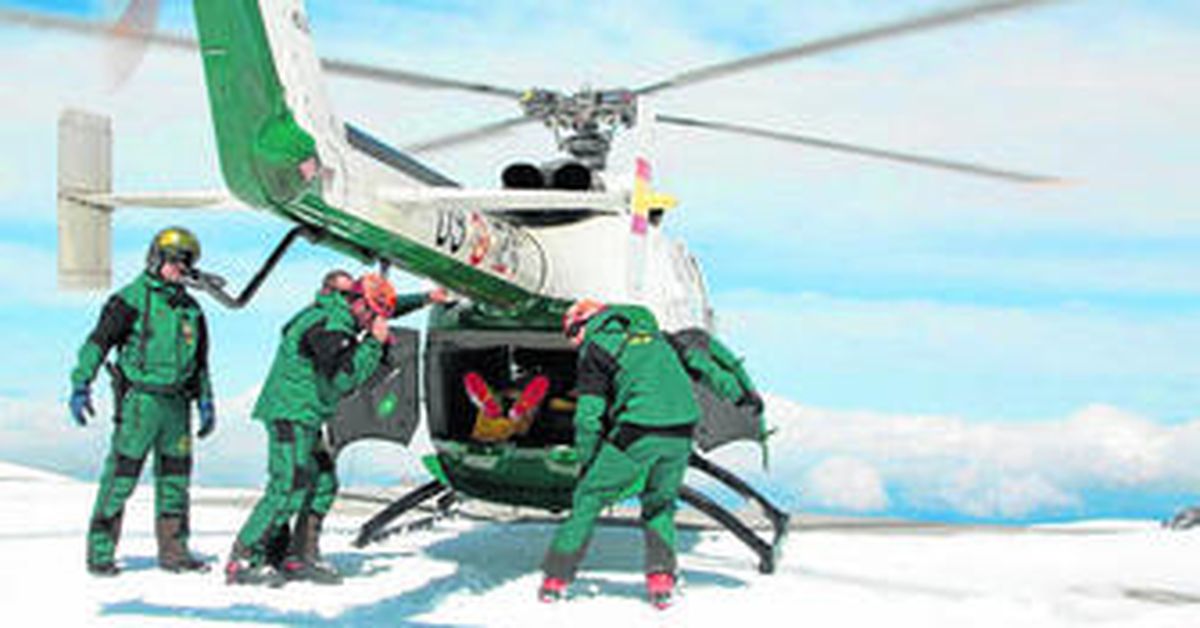 Un esquiador queda atrapado en una avalancha en los Tajos de la Virgen