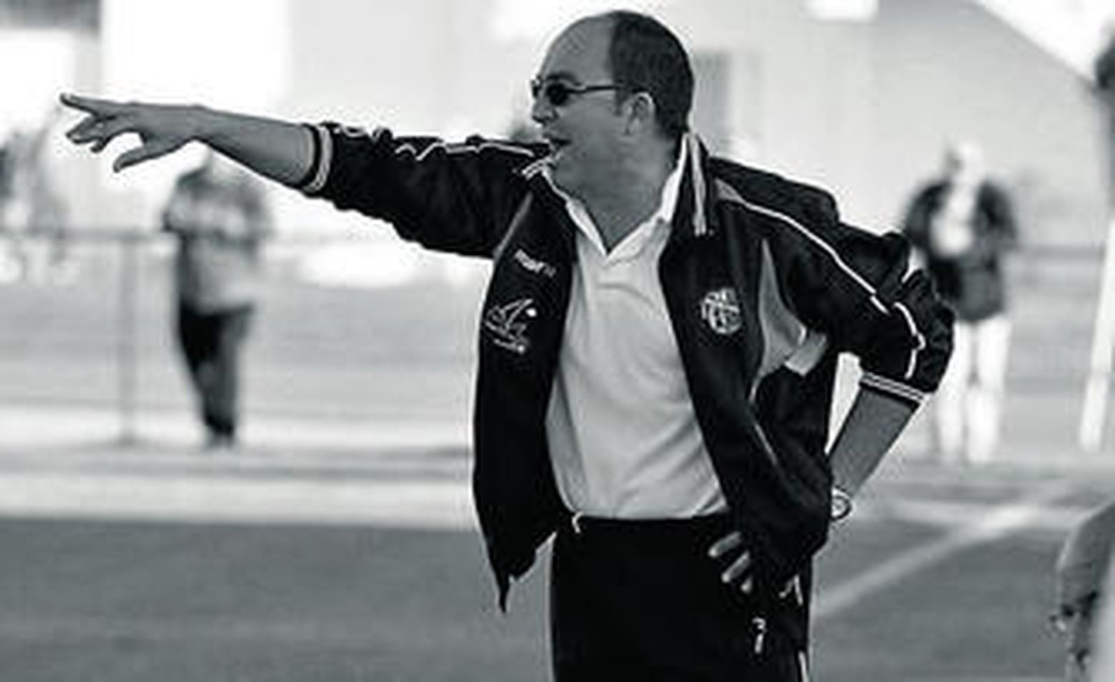 Paco Corbeto se pone esta tarde manos a la obra al frente del plantel racinguista.