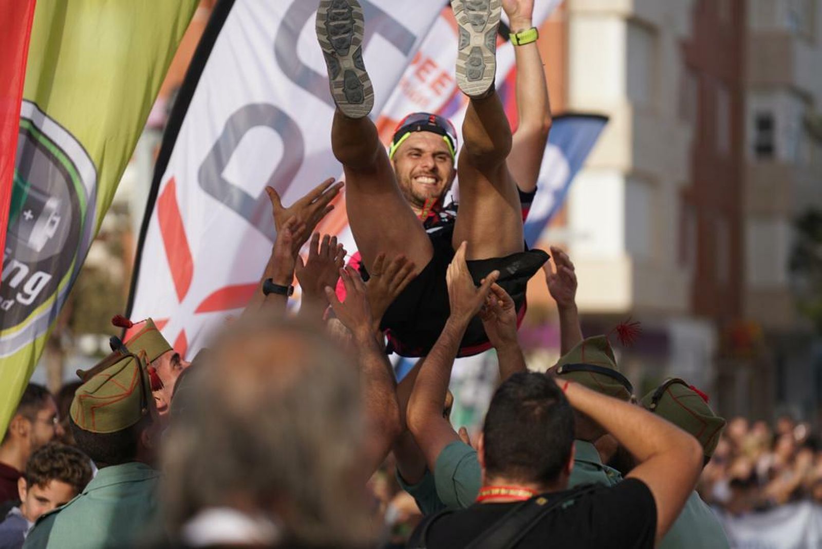 Fotogalería de la llegada de La Desértica