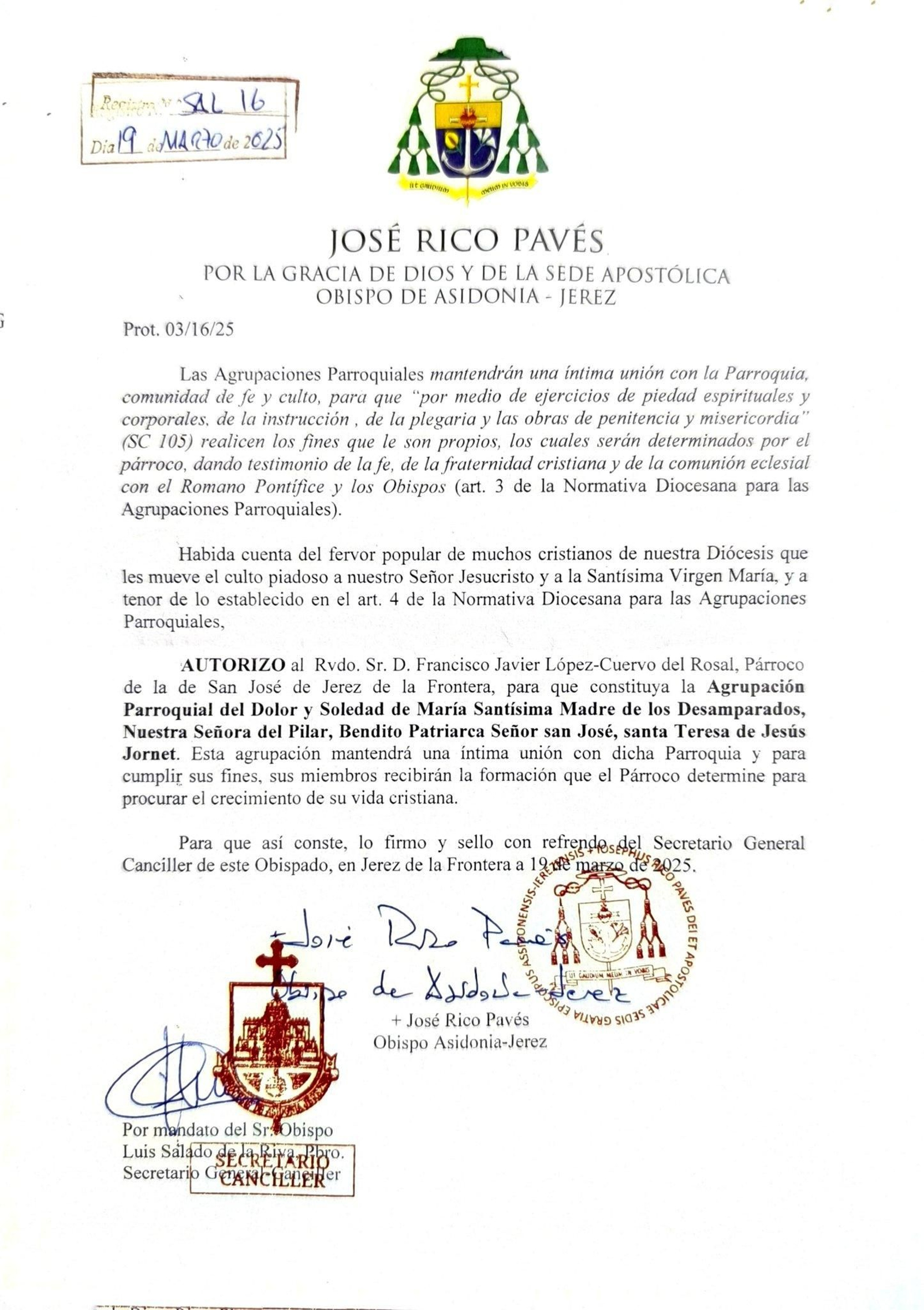 Una imagen del decreto aprobado por el Obispo José Rico Pavés.
