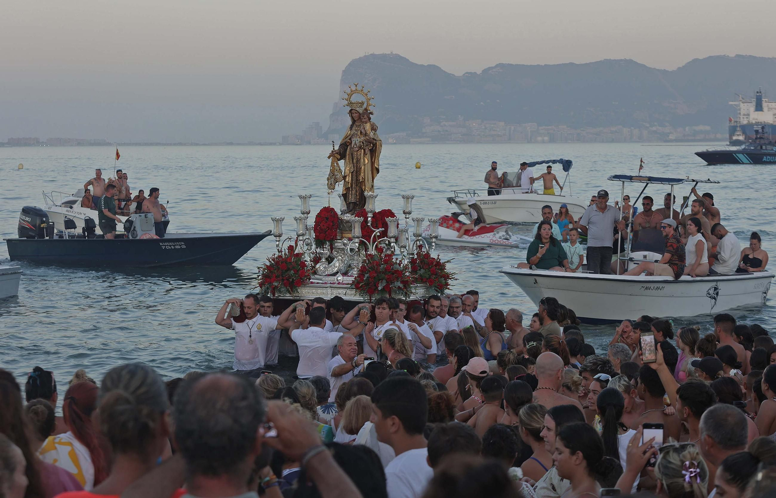 Fotos de la procesión de la virgen del Carmen en Palmones