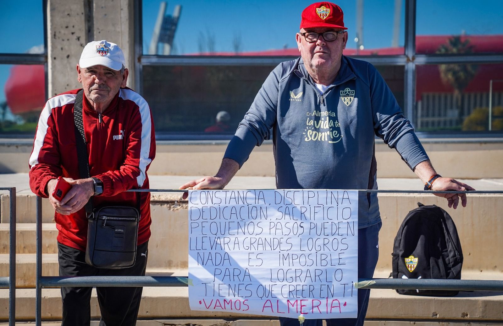 Imágenes del entrenamiento a puerta abierta de la UDA