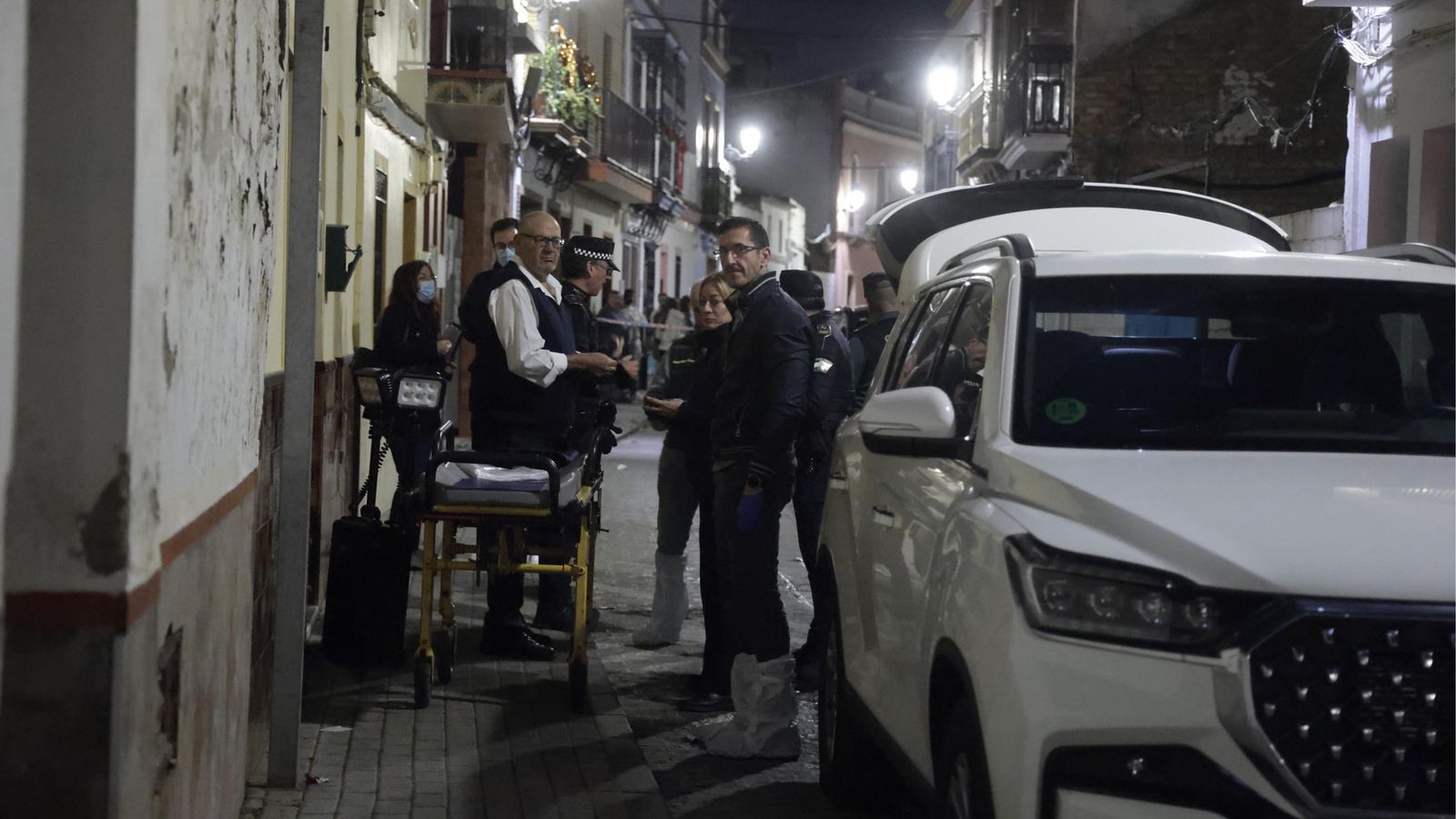 El lugar donde ha sido encontrado el cadáver de la mujer en El Viso del Alcor.