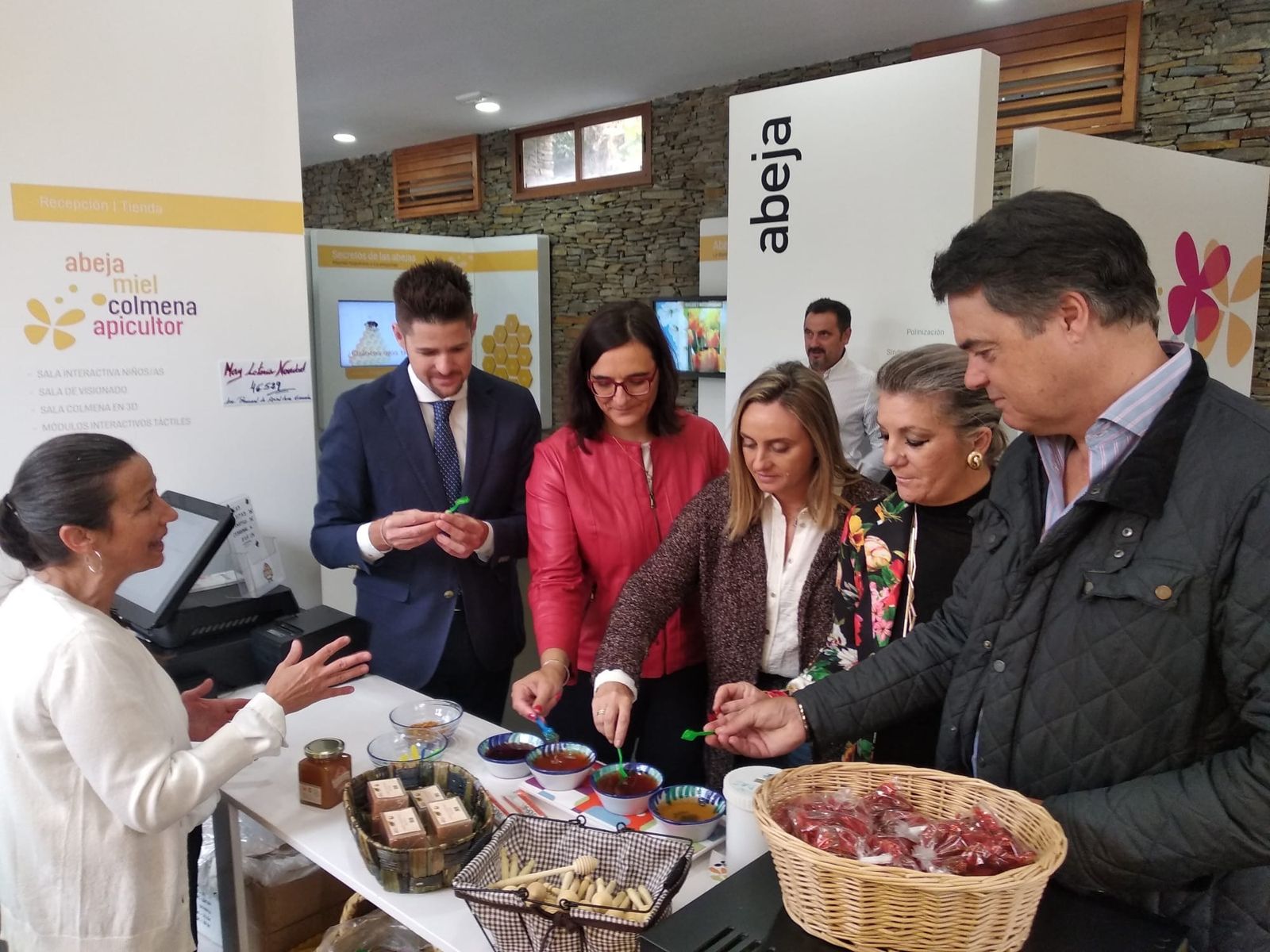 Rojas reitera el compromiso del PP para defender los intereses del sector rural