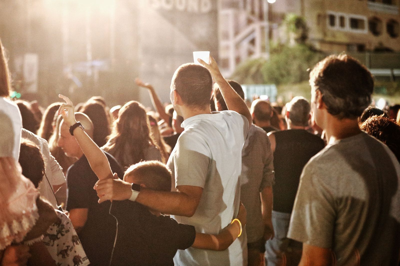 Búscate en el concierto de Saurom en Bahía Sound de San Fernando