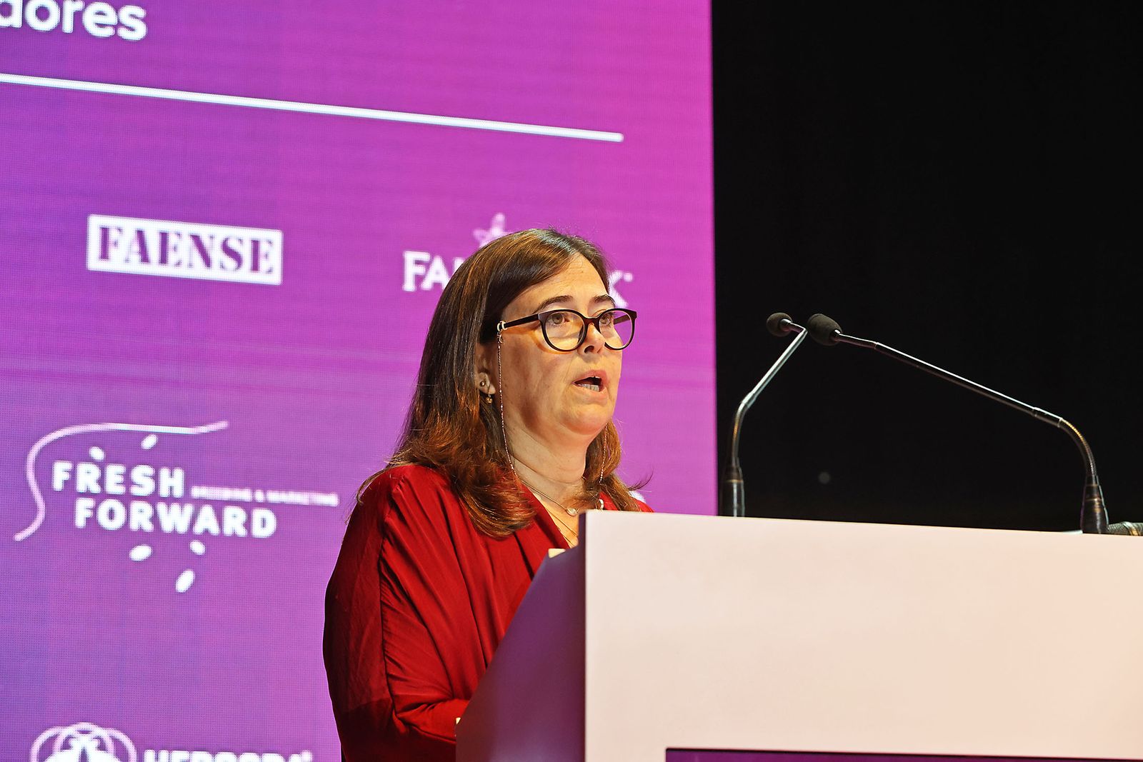 Imágenes del  IX Congreso de los frutos Rojos en la mañana de jueves