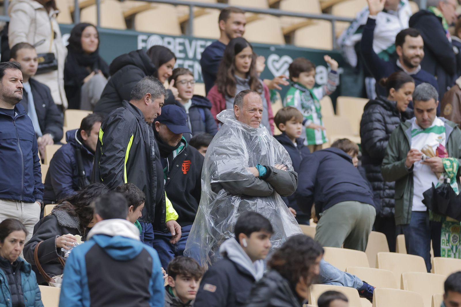 Búscate en las fotos del Betis - Valencia
