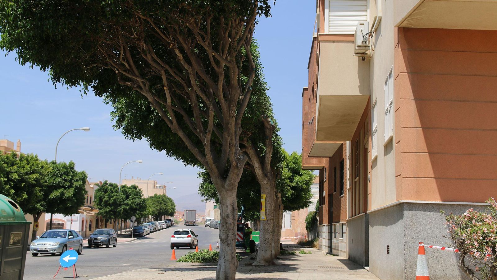 Fachada del inmueble, despejada