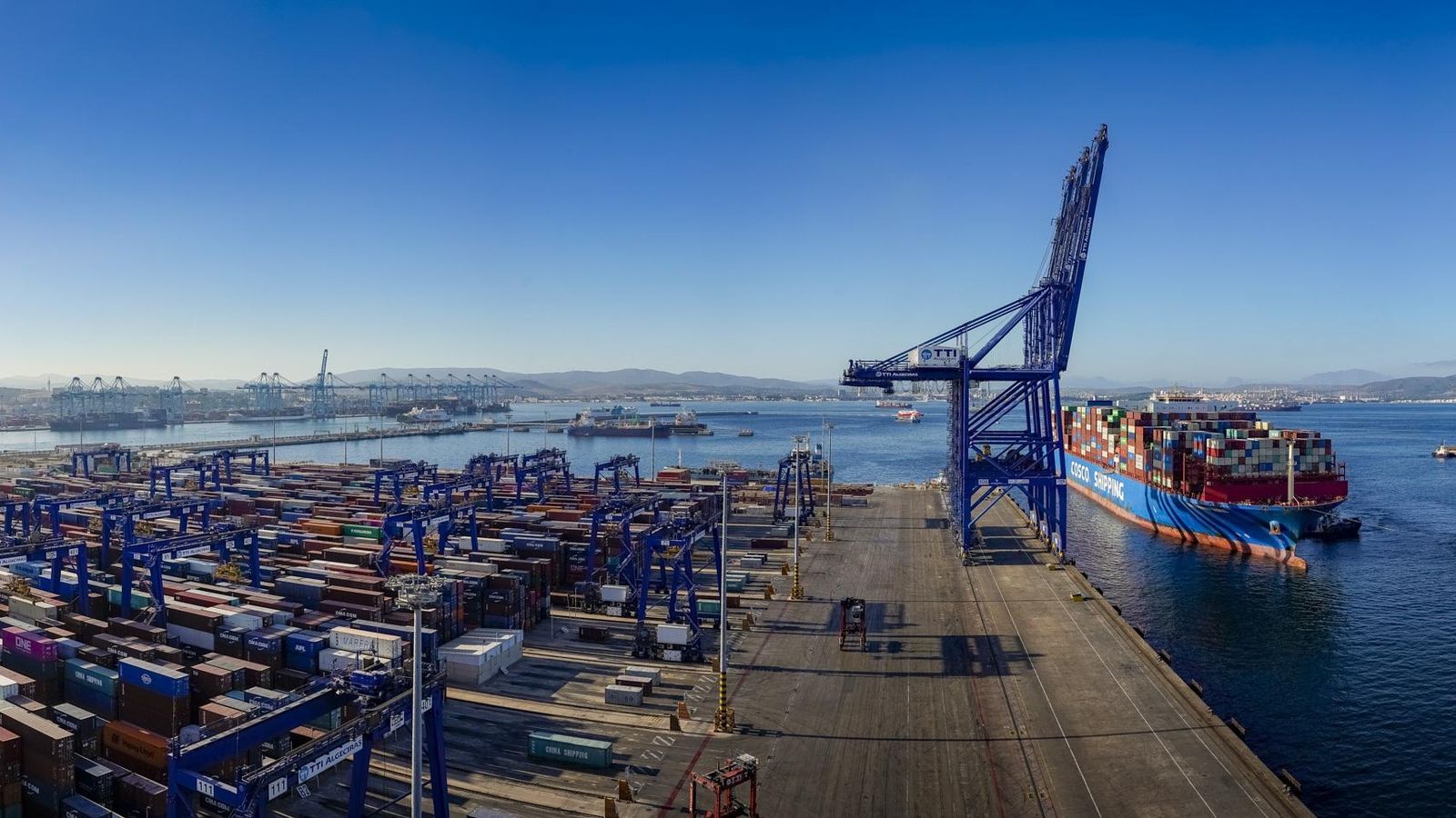 Panorámica del puerto de Algeciras.