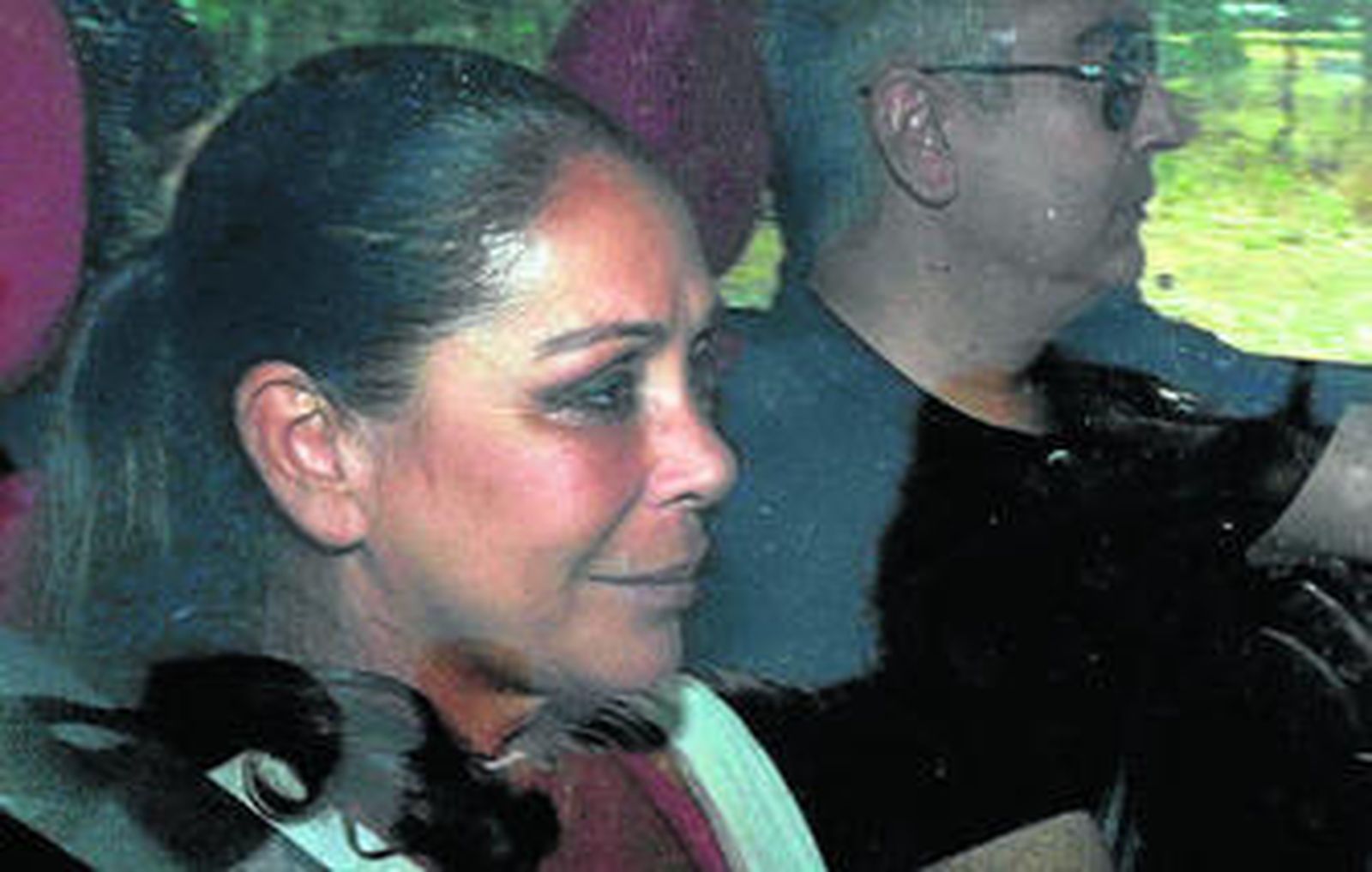 La folclórica, a su llegada a la hacienda donde se celebró la ceremonia.