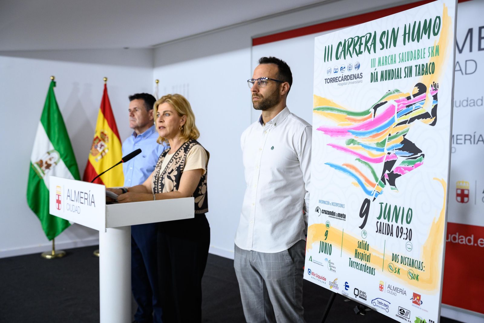 Un momento de la presentación de esta carrera y marcha solidaria y por la salud