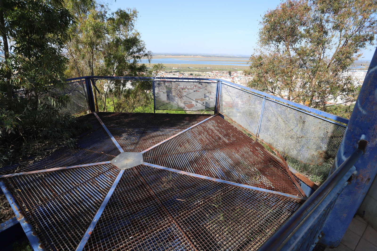 Imágenes del mirador del Conquero, de los cabezos y Fuentevieja