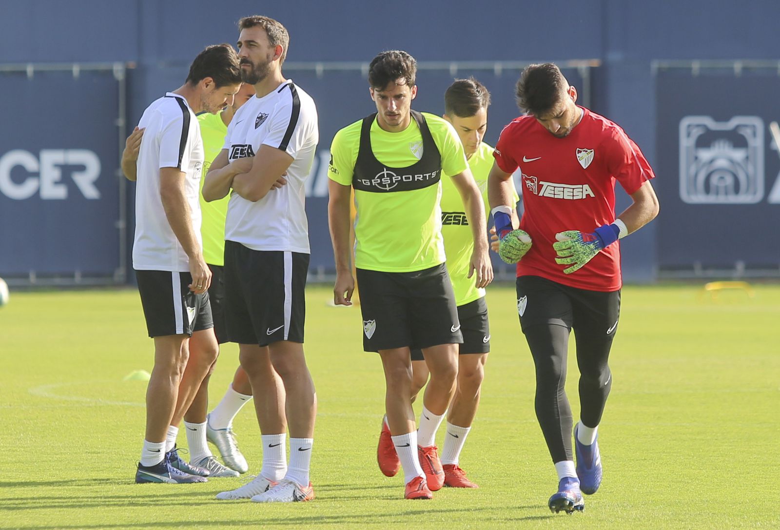 Las fotos del entrenamiento del Málaga en el Anexo de La Rosaleda