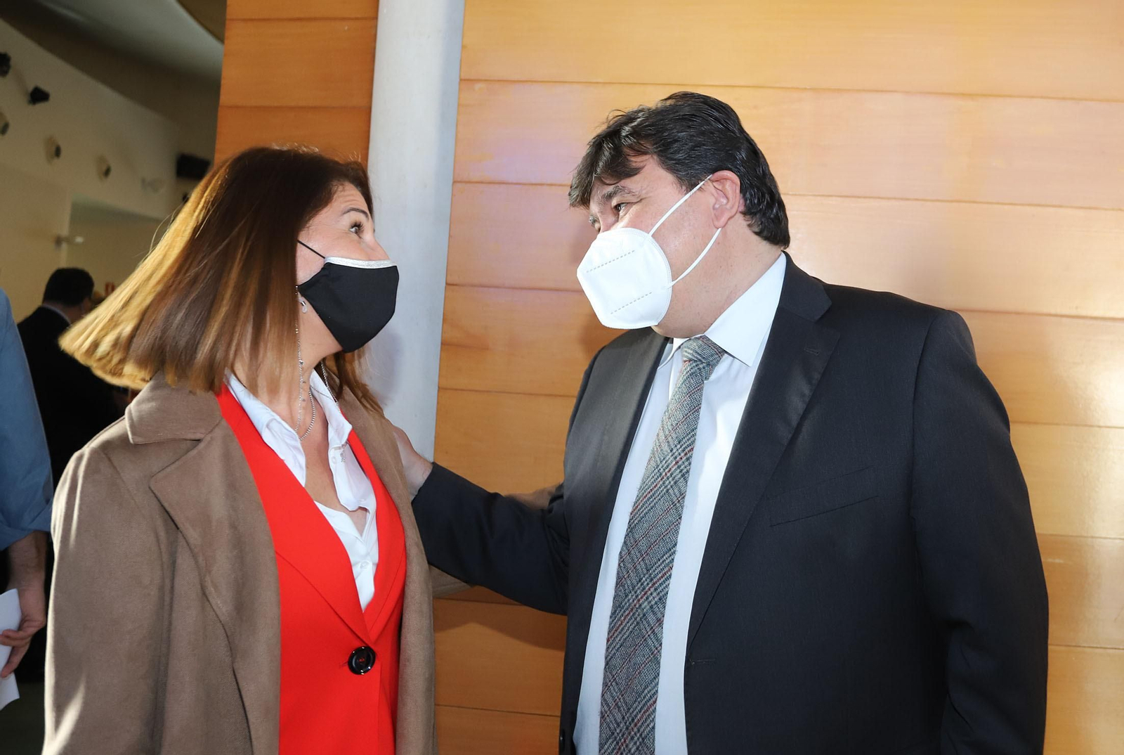 Imágenes del acto en la Universidad de Huelva del 33º aniversario del 3-M