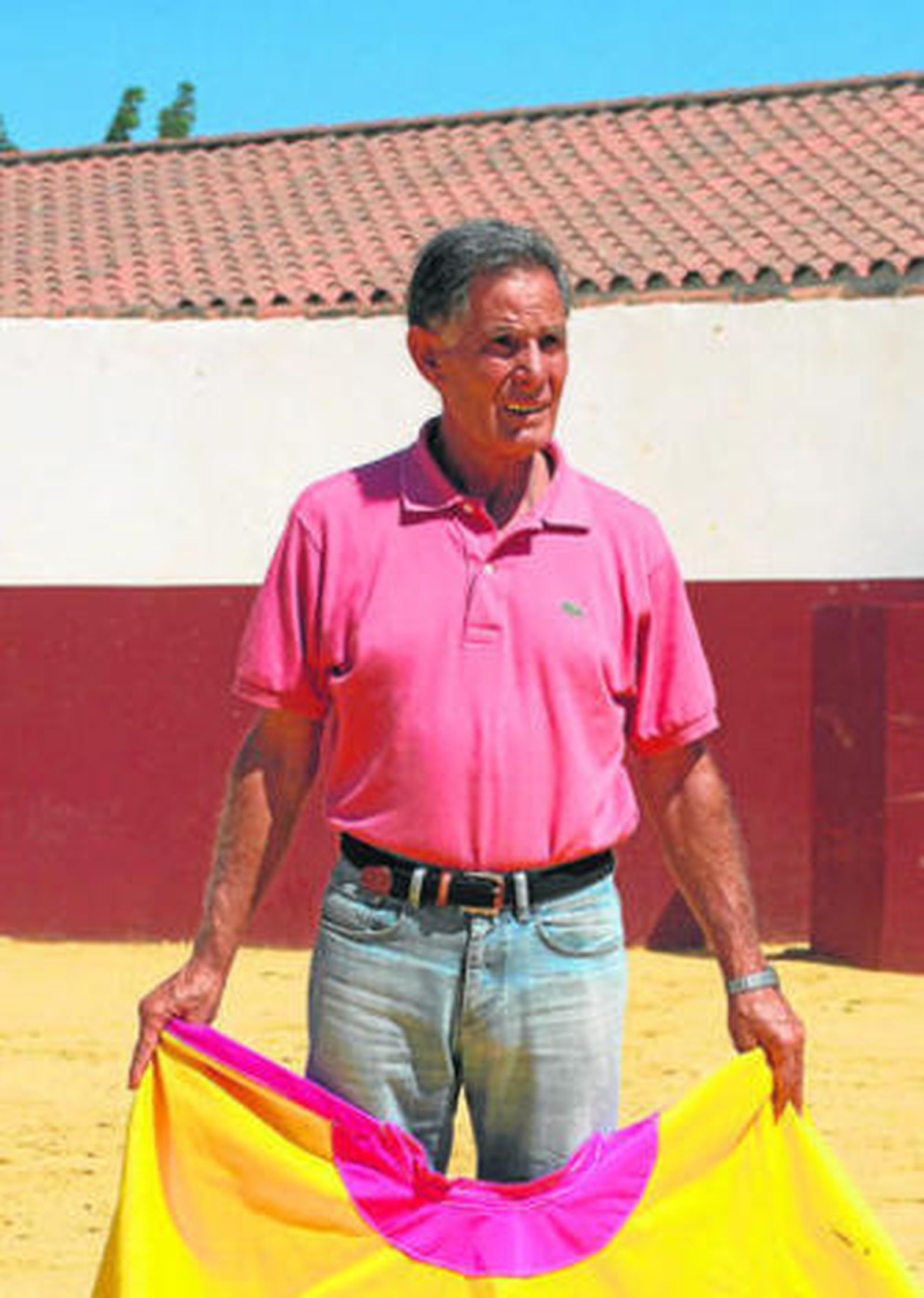 El matador de toros Francisco Ruiz Miguel, en una imagen de archivo.