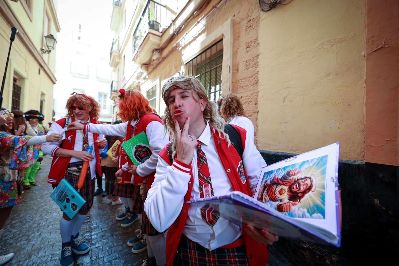 Las mejores imágenes del domingo de Carnaval de Cádiz 2026