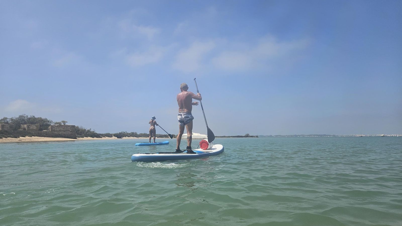 Día de ruta de paddle surf en Sancti Petri