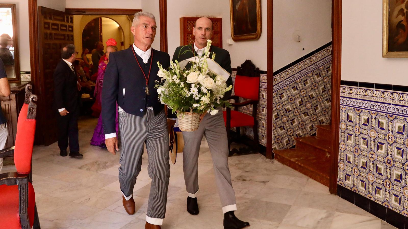 La salida de la Romería de la Feria de Málaga, rumbo al Santuario de la Victoria, en fotos