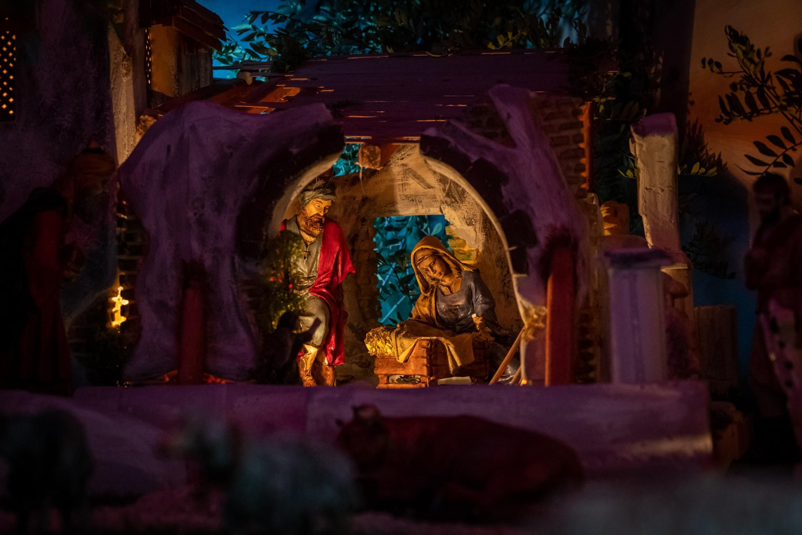 CENTRO DE DIA MAYORES CÁDIZ CALETA  Lugar c/ Zaragoza, 2 Horario: Laborables: 10.00h a 13.00 h. 16.00 ha 18.00 h.