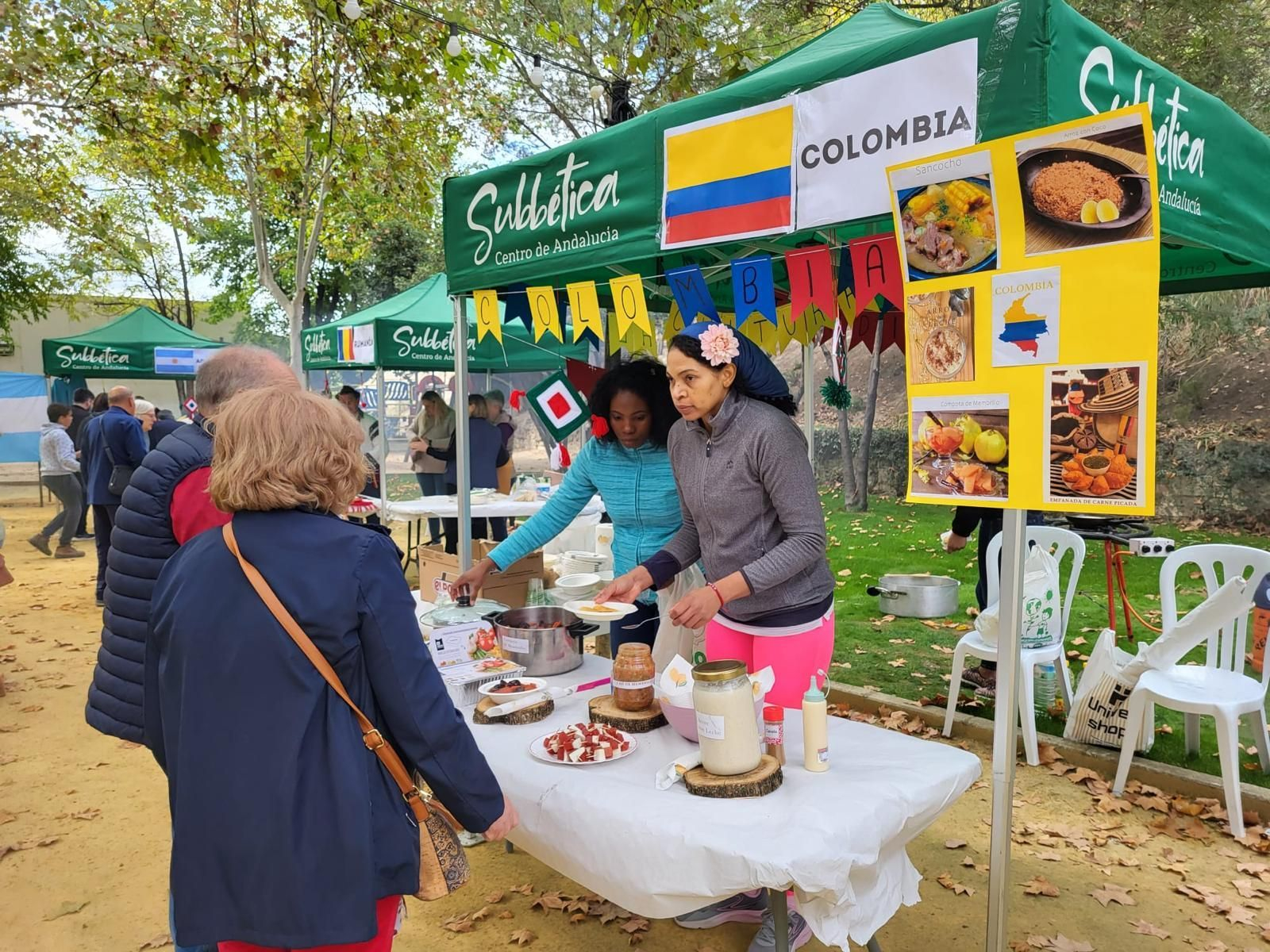 El Membrillo Festival de Carcabuey, en imágenes: senderismo, convivencia y mucha gastronomía