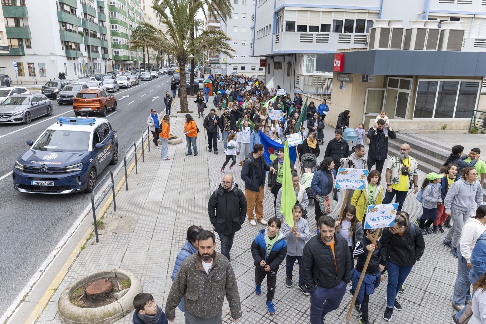 Las imágenes de la inauguración de VI Olimpiadas Escolares de la Escuela Pública de Cádiz