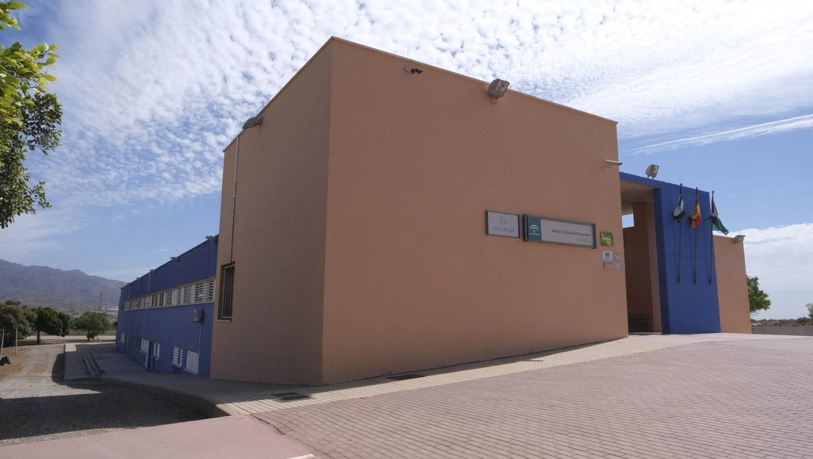 Imágenes del comienzo del nuevo curso de Secundaria en el IES Aurantia de Benahadux