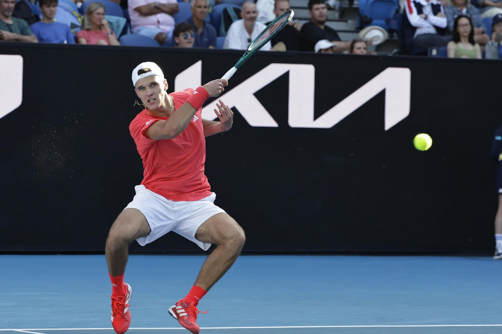 Alejandro Davidovich obra una remontada mágica y está en octavos de final del Open de Australia