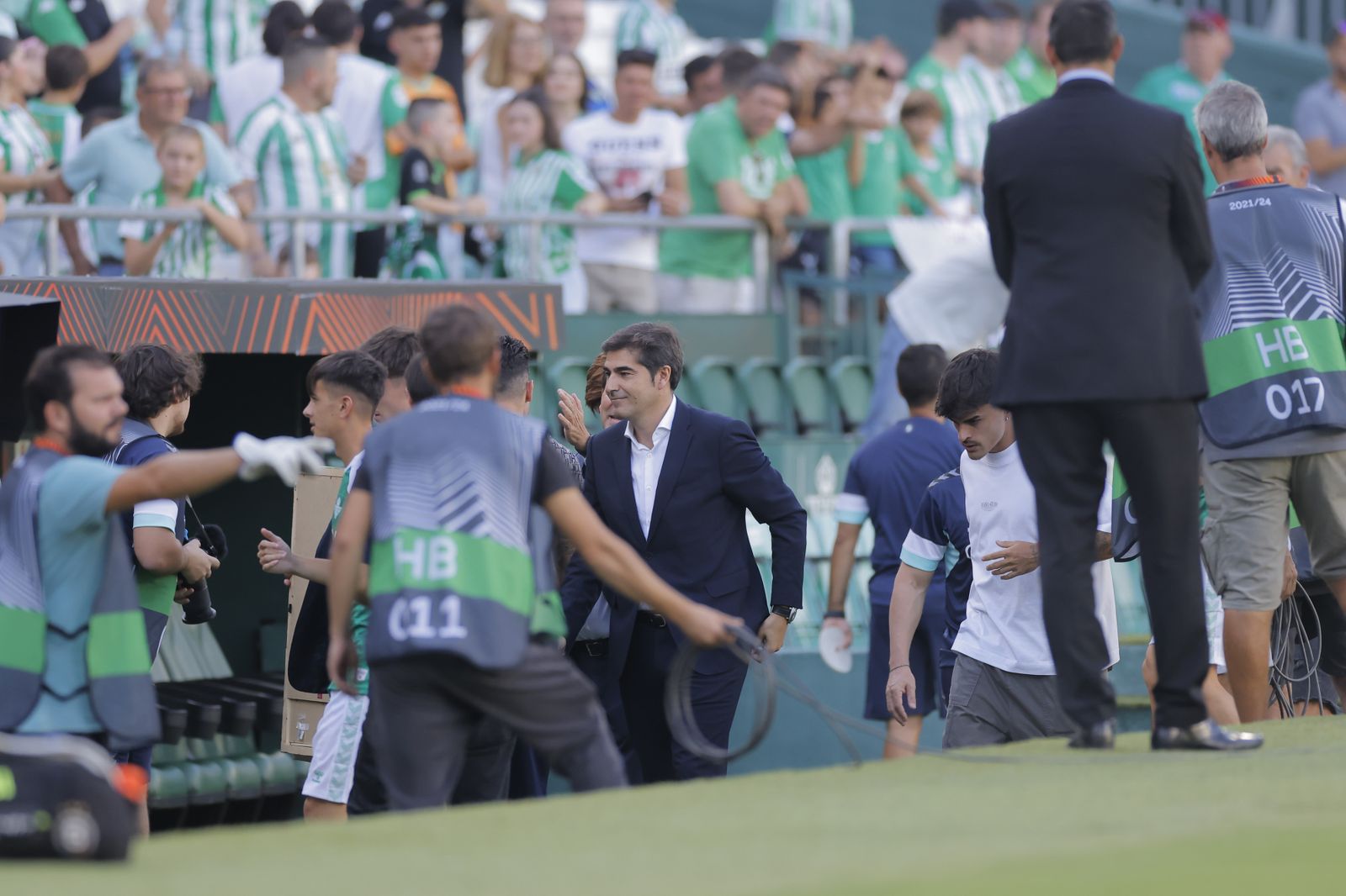 Búscate en la fotos del Betis-Sparta