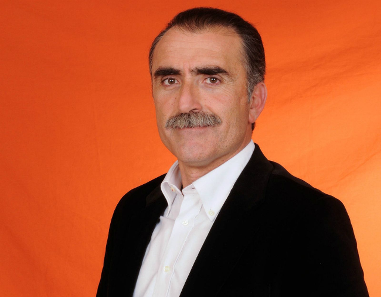 Los Pueblos y sus Personajes