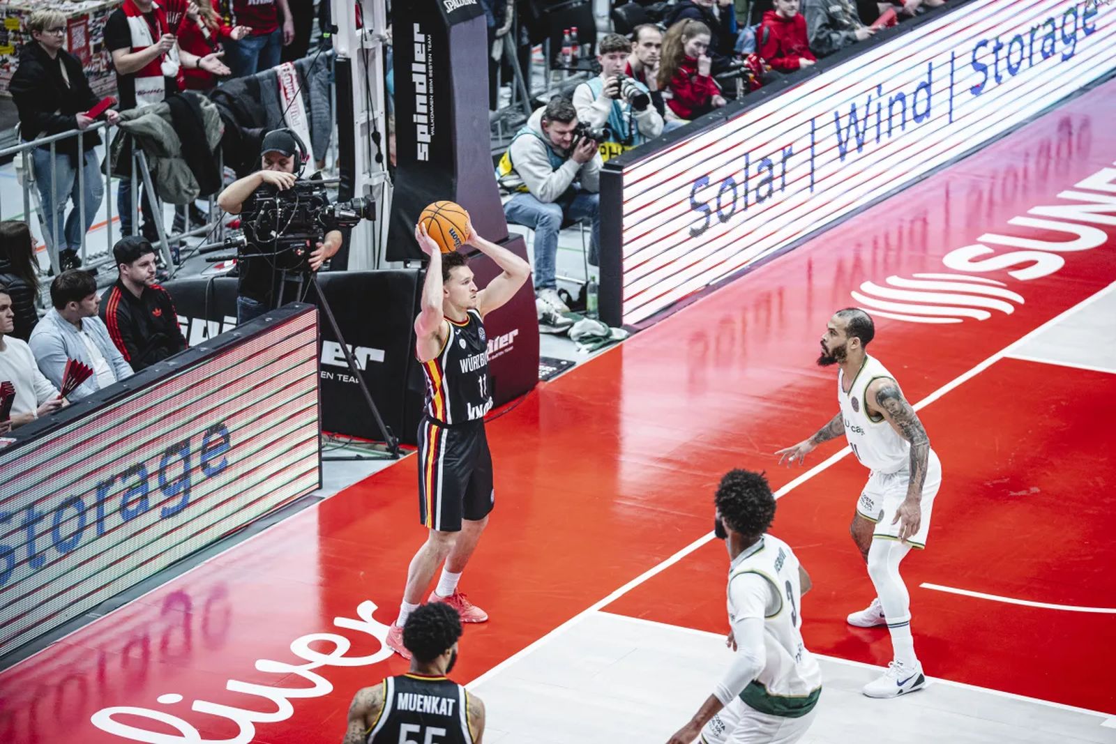 El Wurzburg-Unicaja, en fotos