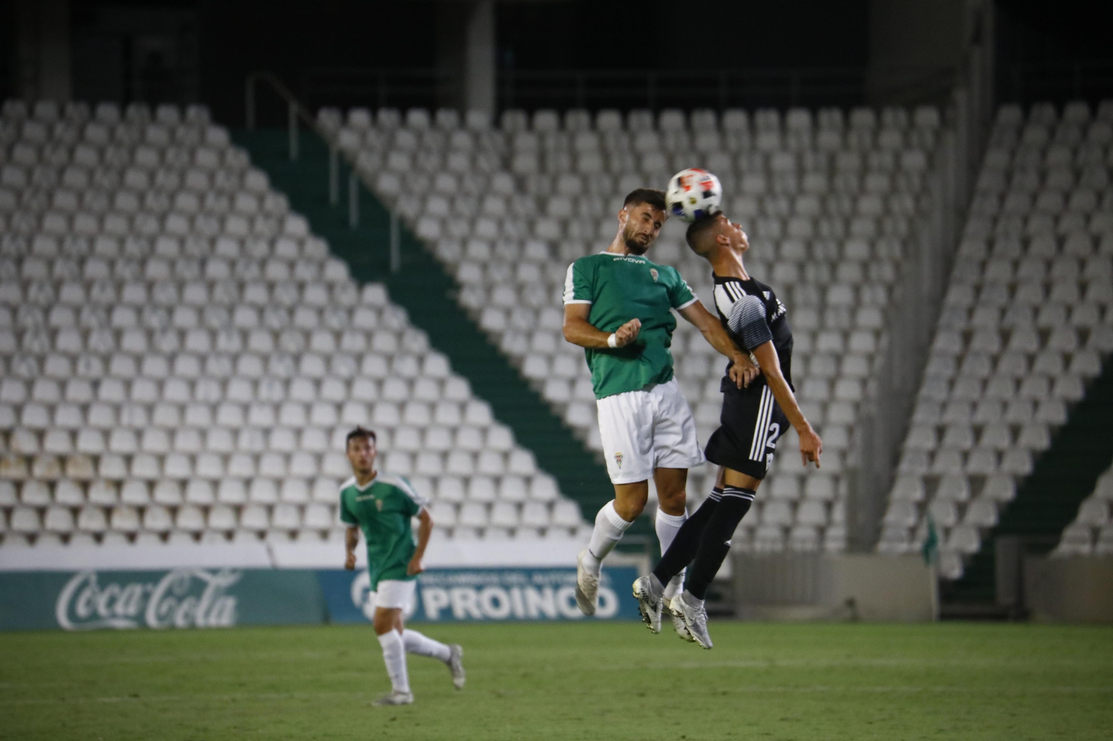 El amistoso entre el Córdoba CF y el Marbella, en imágenes